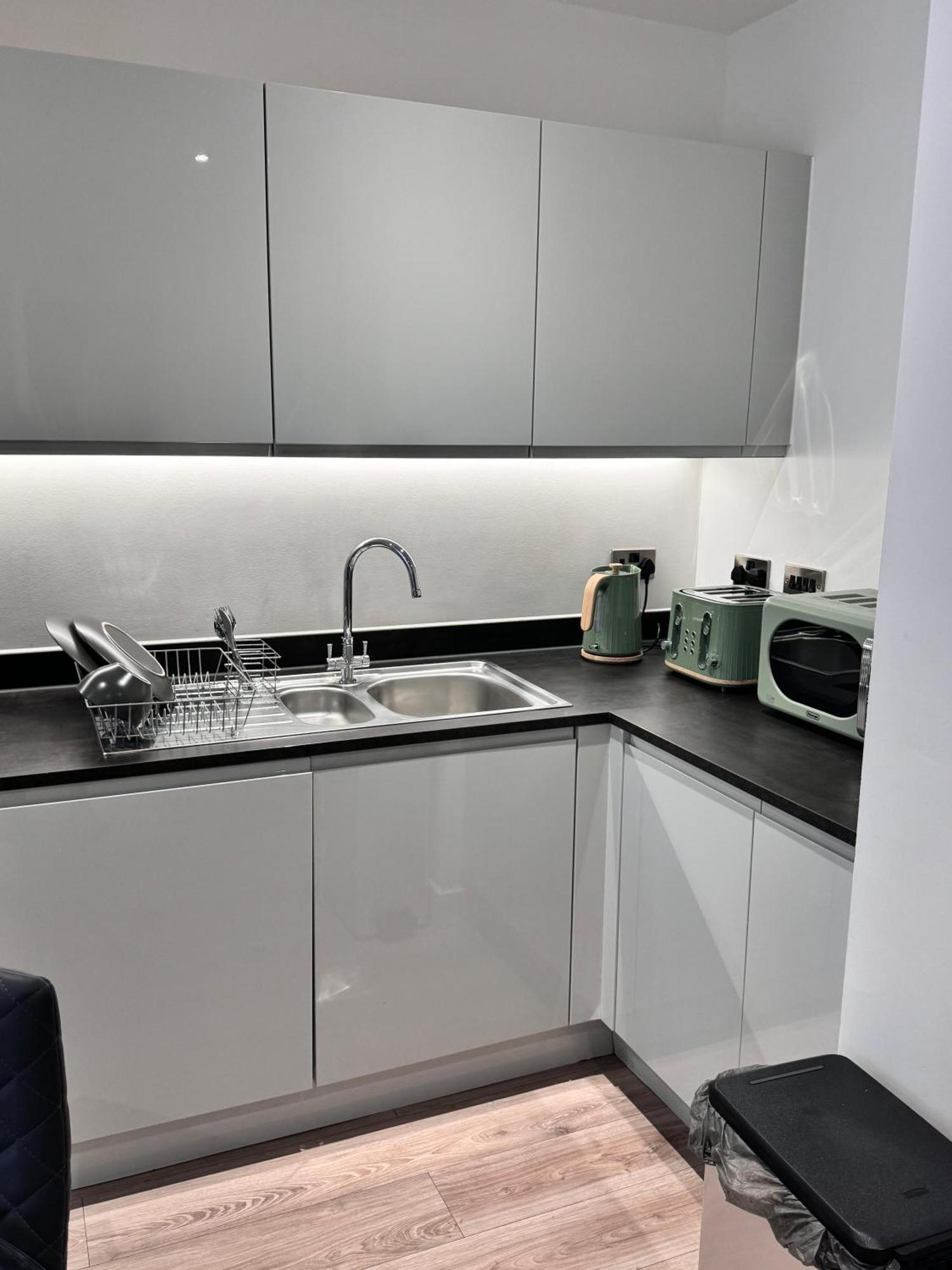 Stylish Luxury Solihull Flat المظهر الخارجي الصورة