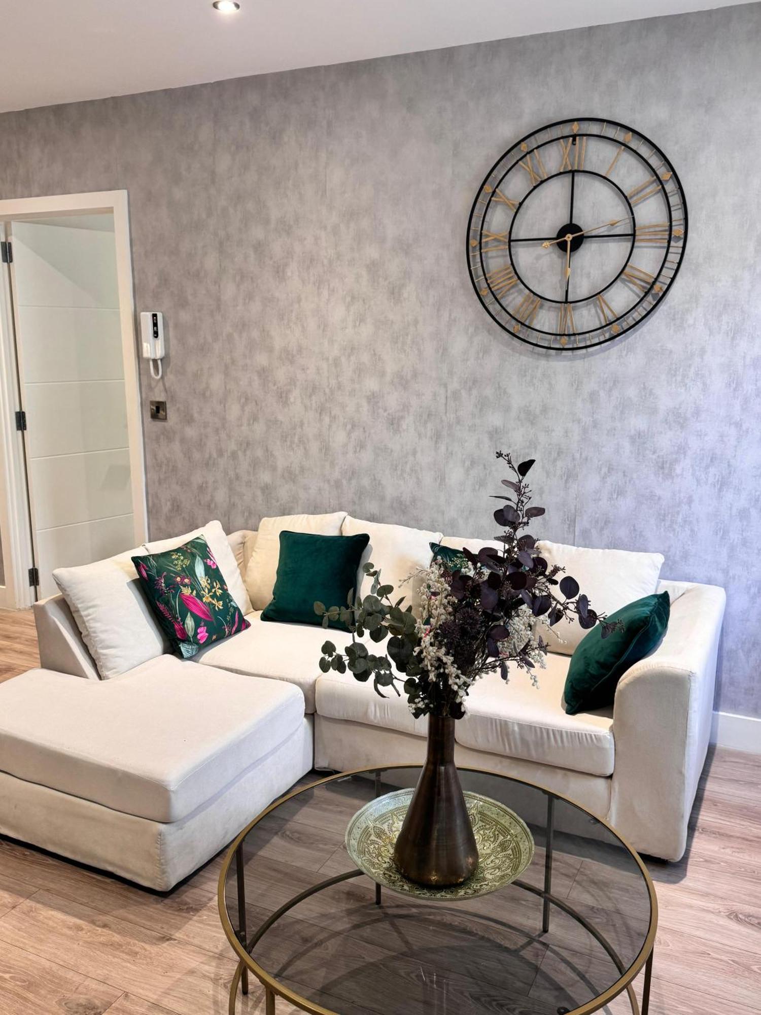Stylish Luxury Solihull Flat المظهر الخارجي الصورة