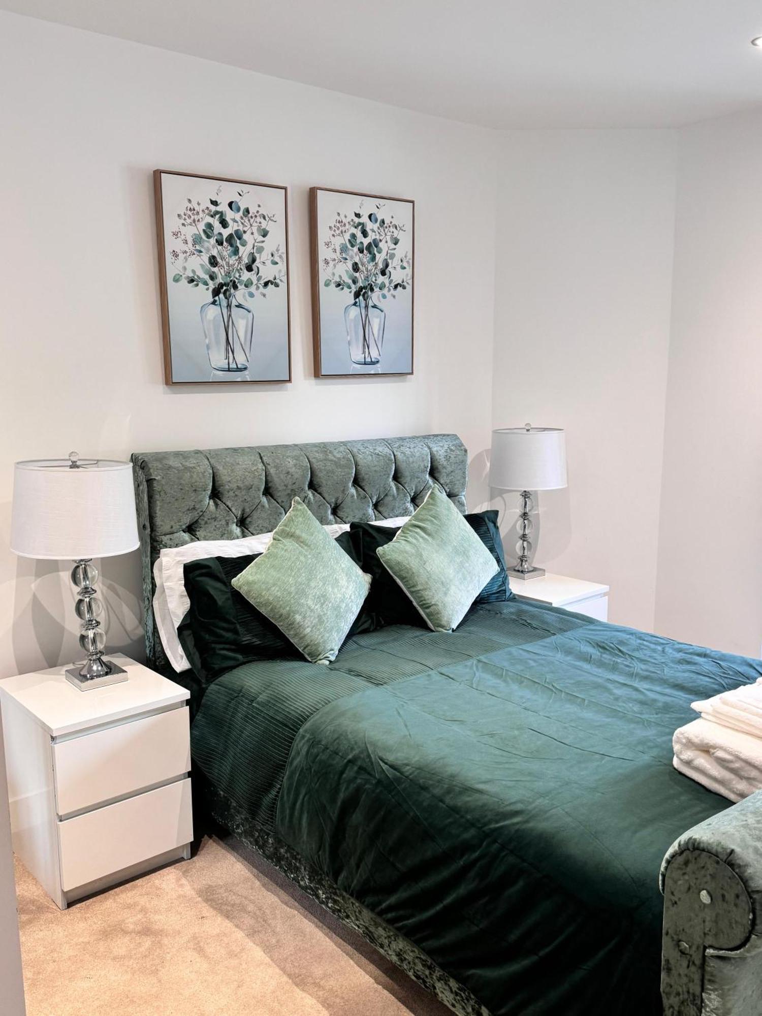 Stylish Luxury Solihull Flat المظهر الخارجي الصورة
